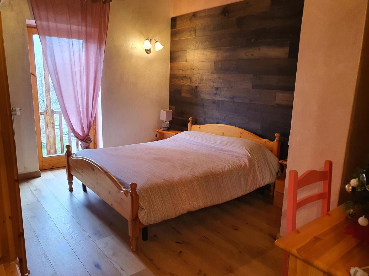 Agriturismo Al Pra Di Muriet Susa Bagian luar foto